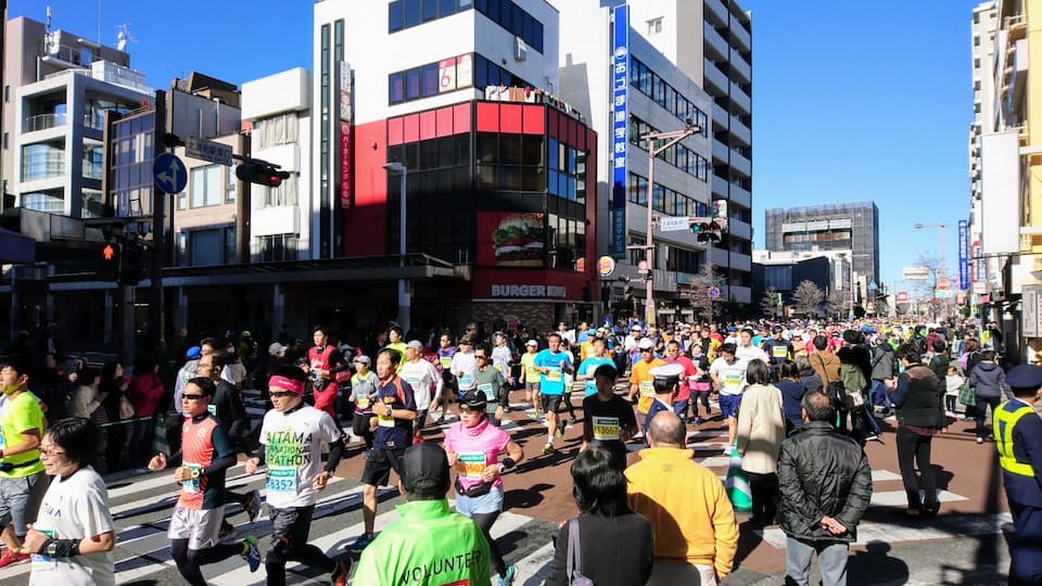 さいたま国際マラソン 北浦和駅東口
