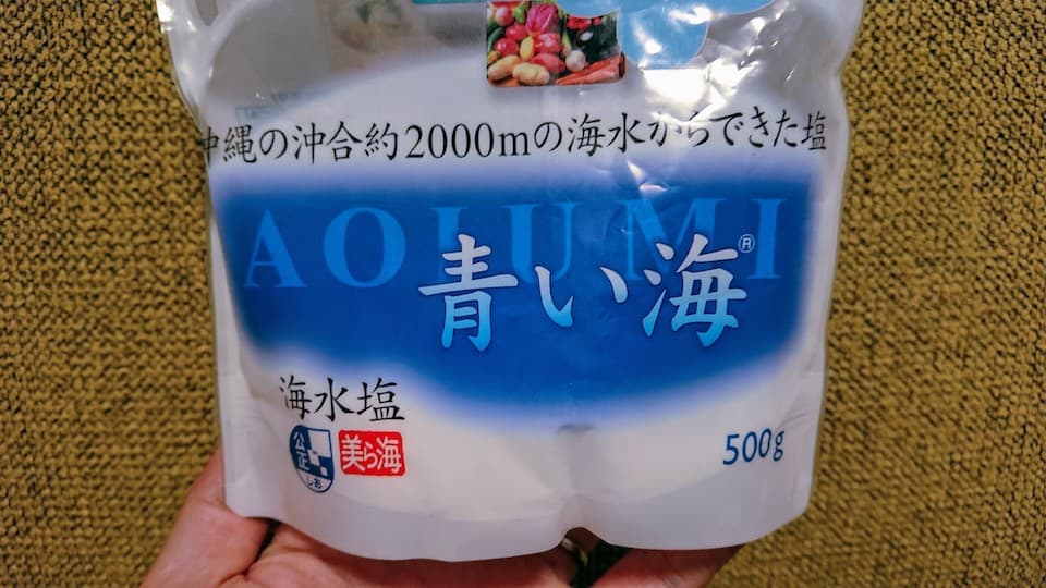 なぜランニングの水分補給には「薄い塩水」がベストなのか?|ともらん