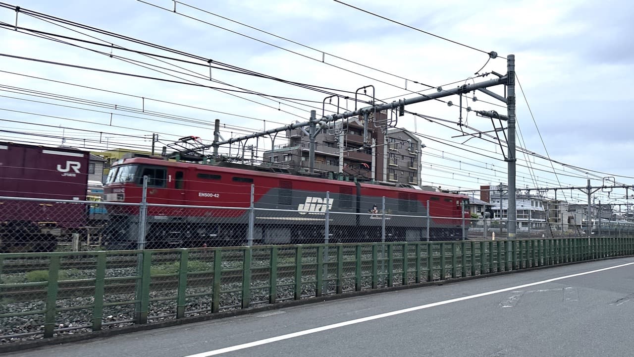 ともらん