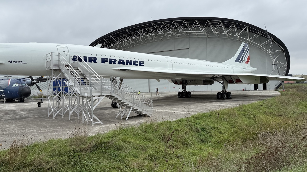 トゥールーズ・ブラニャック空港に隣接しコンコルドやエアバスA380など数多くの航空機の実機が展示されるエアロスコピア航空博物館