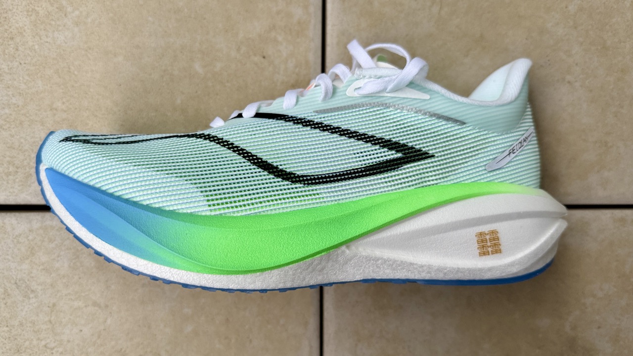 【レビュー】Li-Ning Feidian 5 Challenger:コスパは良いが一長一短あり