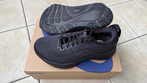 【レビュー】Asics ゲルカヤノ32：原点回帰。安定感が神レベル