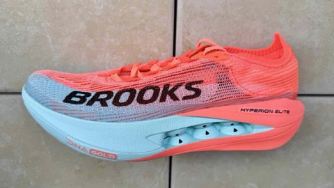 【レビュー】Brooks ハイペリオンエリート5：エネルギーリターンが素晴らしい
