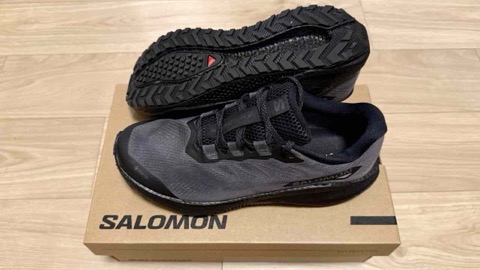 【レビュー】Salomon エアロブレイズ 3 GRVL:スピード練習もオフロードも走れる