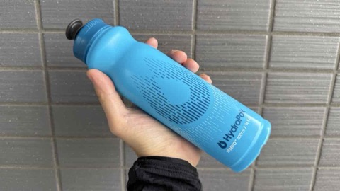 【Hydrapak テンポプロ 400ml レビュー】自分史上最高のランニングボトル