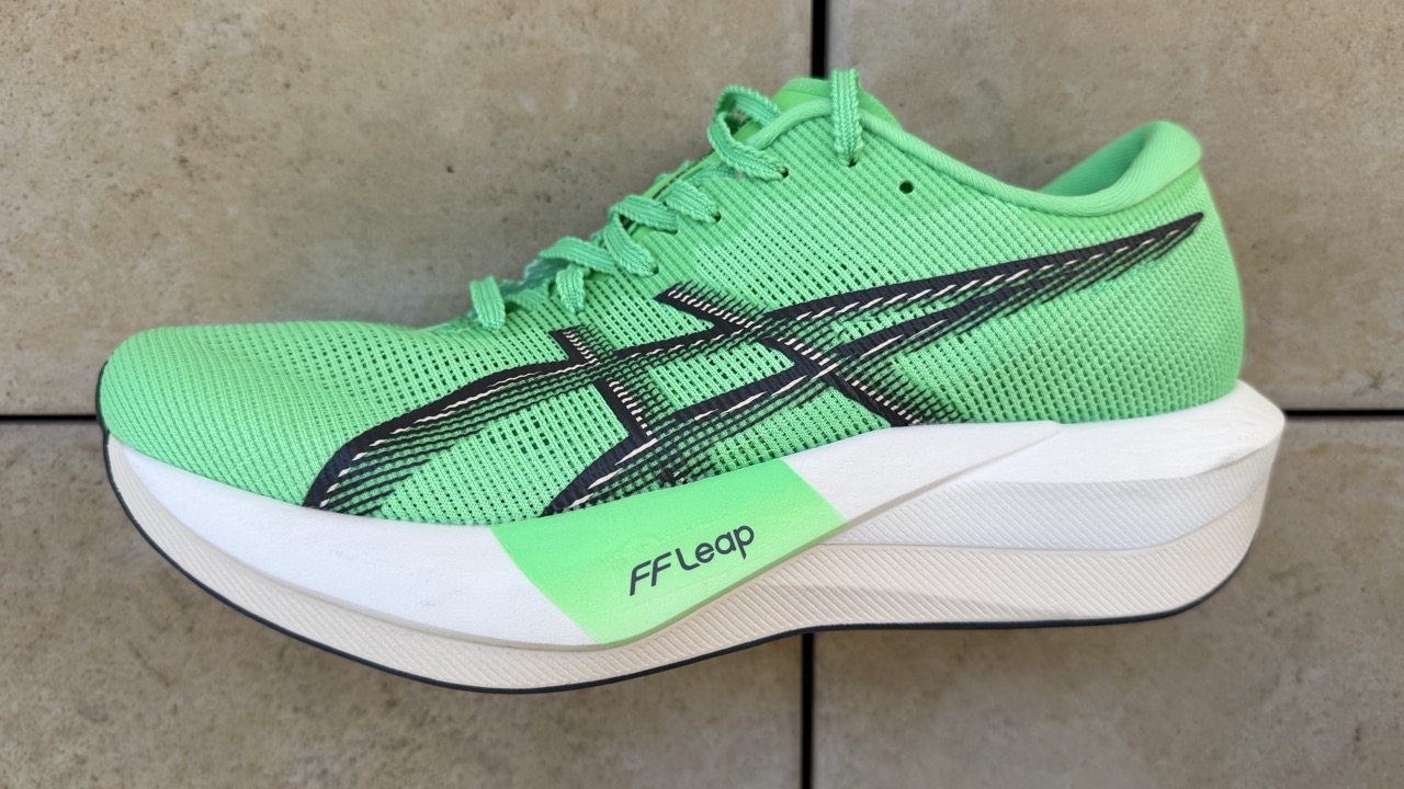 ASICS Magic Speed 5 レビュー【軽量化が裏目に出た悲劇】