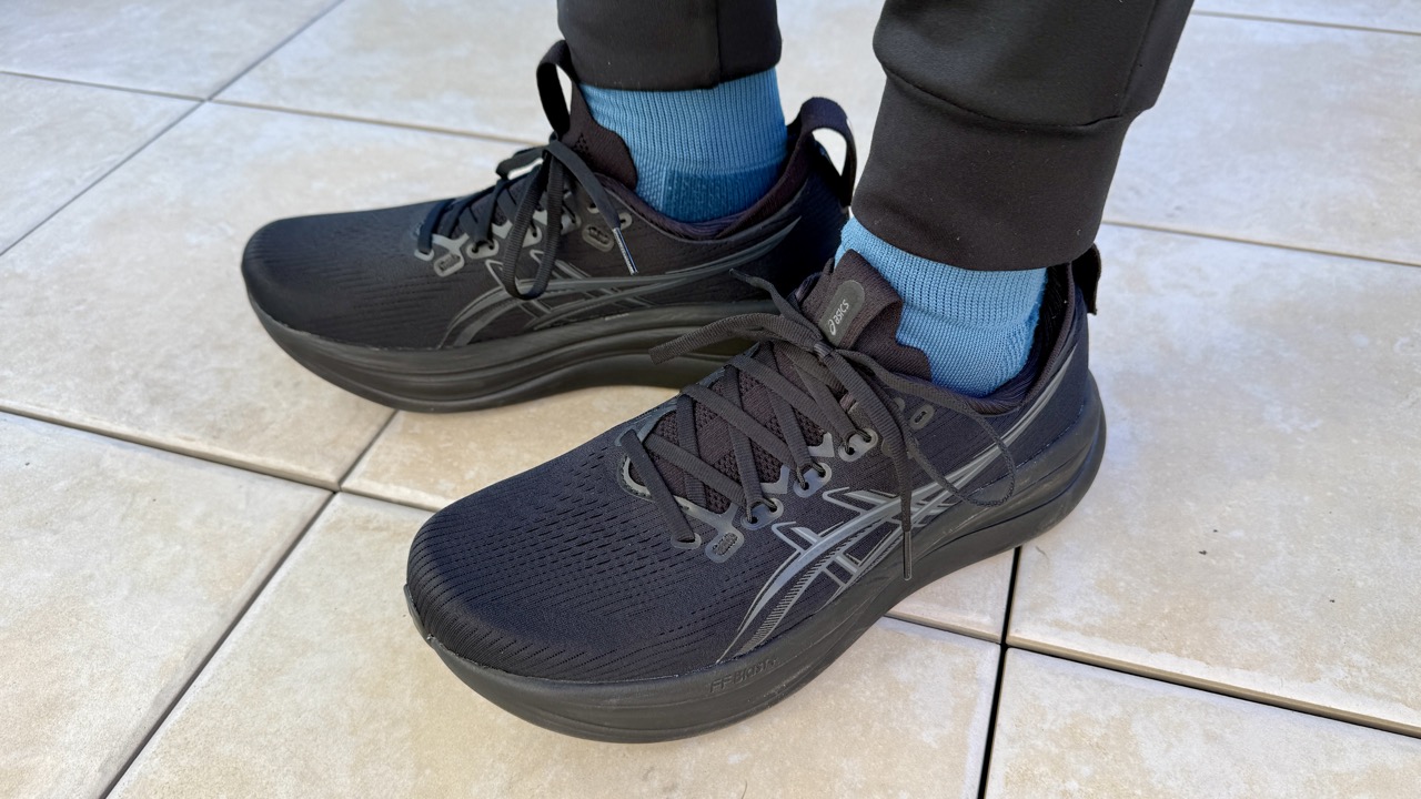 ASICS Gel-Nimbus 28 レビュー【ウォーキングに最適】