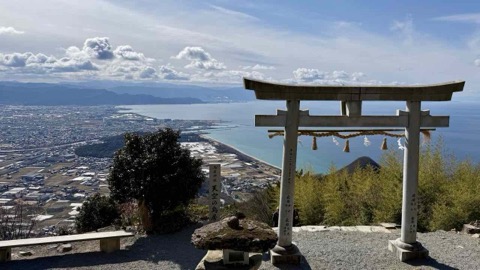 【観音寺ランニング】標高400m「天空の鳥居」まで走ってきた