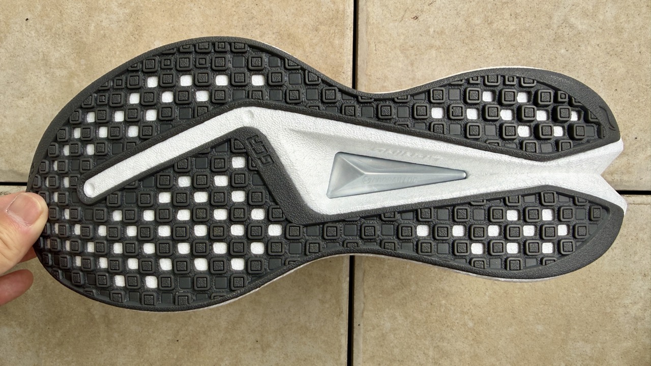 LI-NING Red Hare 9 Pro レビュー【コスパ以外の魅力あり】