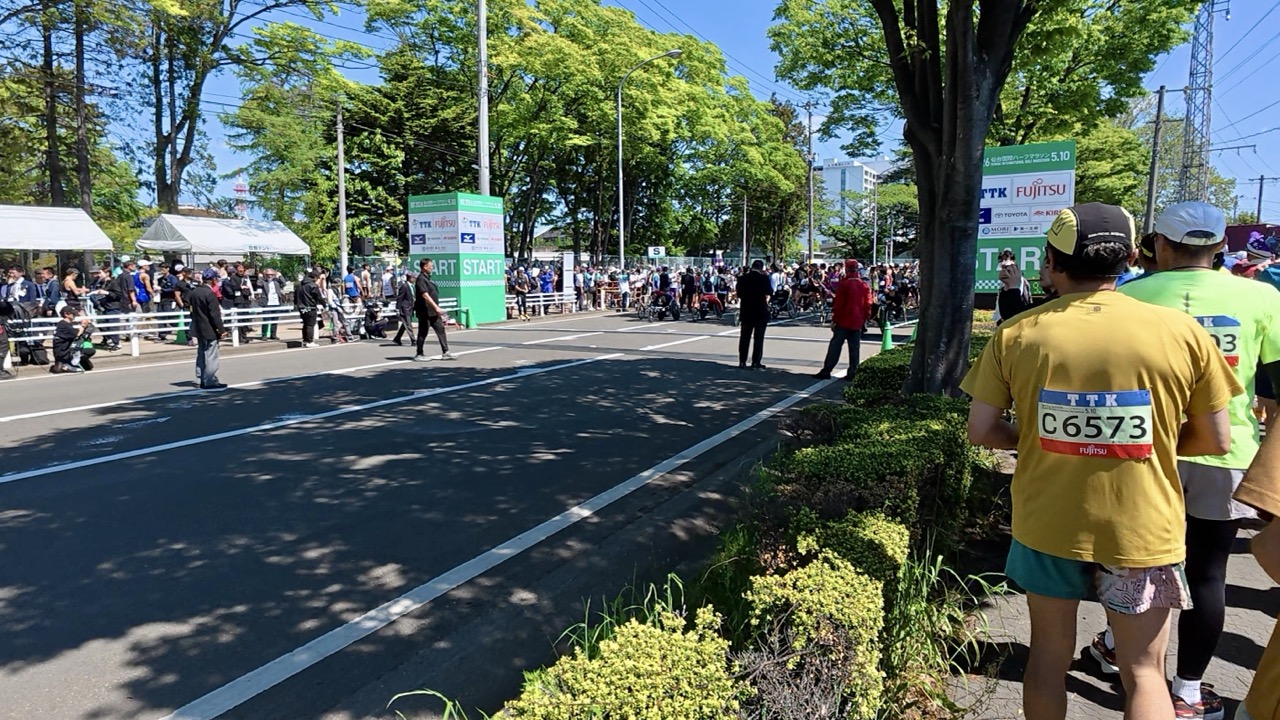 仙台国際ハーフマラソンのスタートブロック