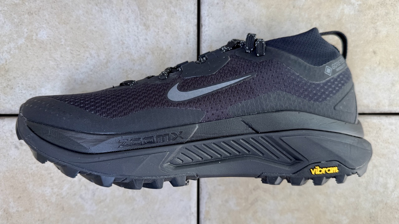 【NIKE ACG ゼガマ トレイル GTX レビュー】ソフトな履き心地の防水トレランシューズ